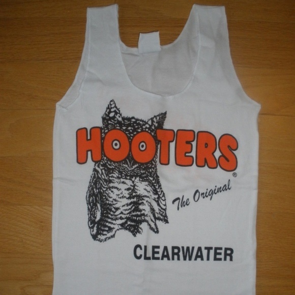 NEW HOOTERS GIRLS UNIFORM TANK SHORTS SM/MED - Picture 2 of 6